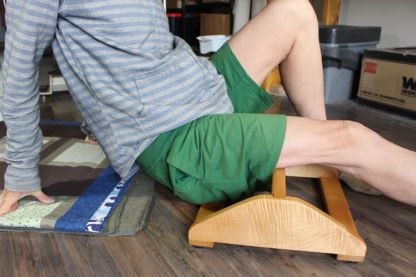 The WAEF leg massage tool digs the pain out of the upper leg muscles!